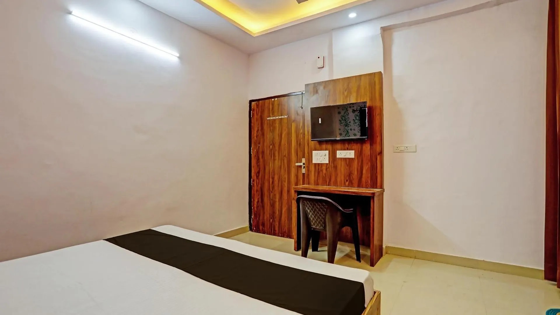 Sunrise Hotel Gurgaon 4*,  Indien